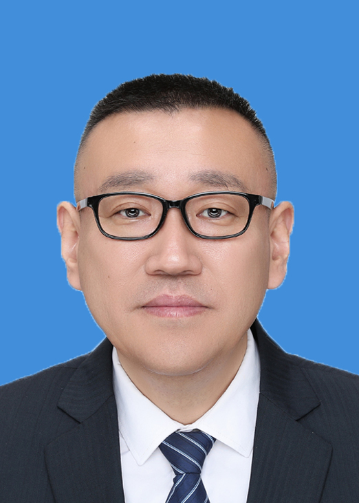 刘巍.jpg